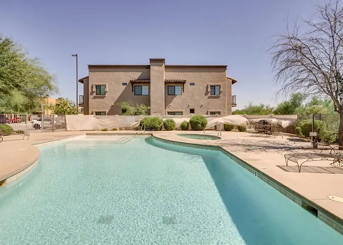 W/ Community Pool + Hot Tub! *